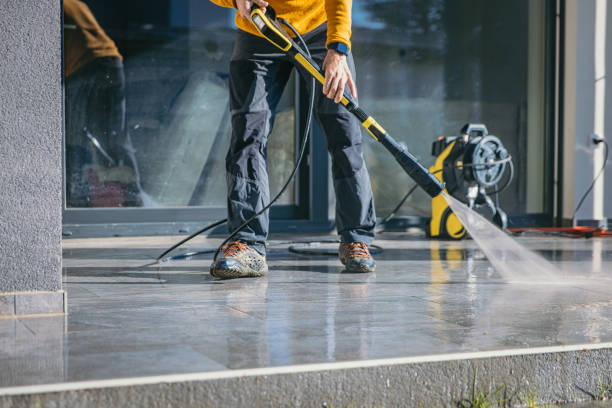 Best Driveway Pressure Washing  in Centennial, CO